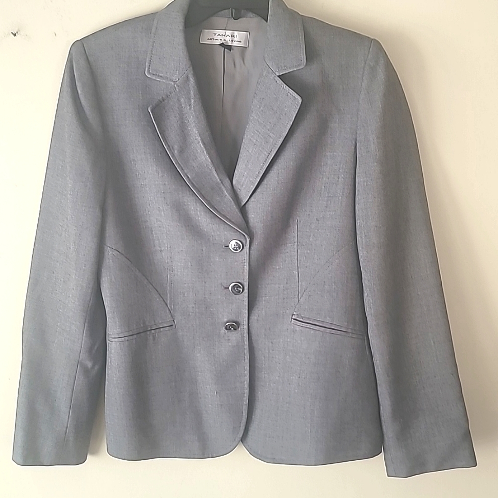 Tahari Pant Suit Career Business Special Events.  SZ 8 ASL